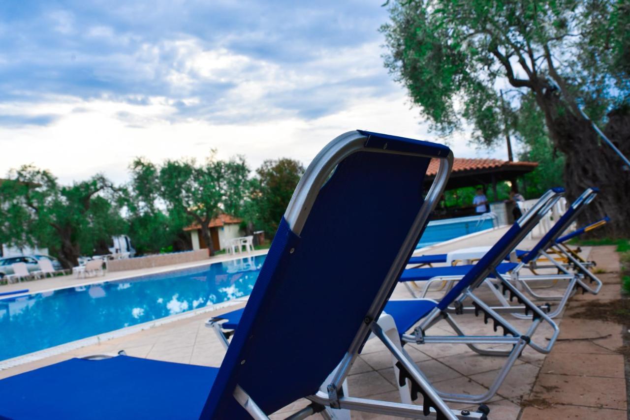 Hotel Coral Skala Rachoni  Exterior photo